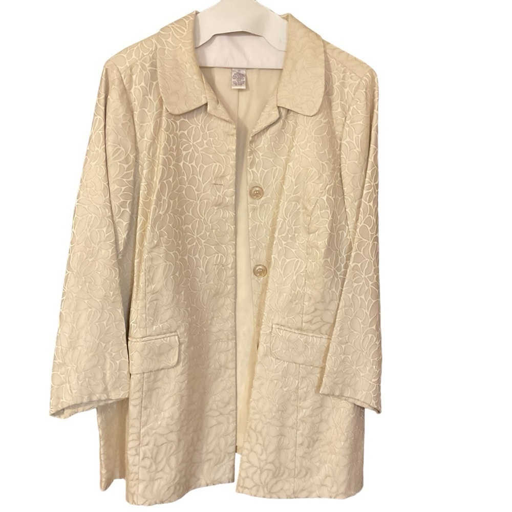 Susan Graver Cream Floral Jacquard Button Front Jacket